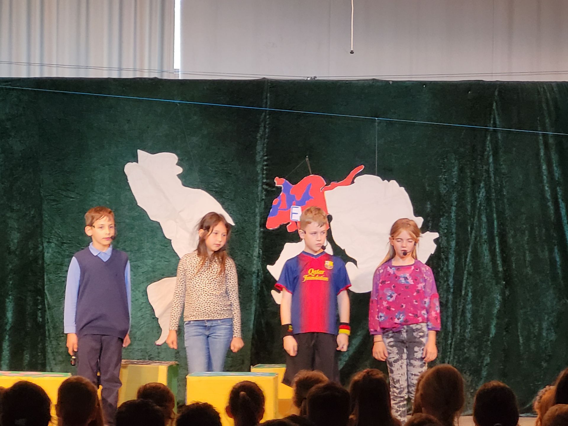 Theater 4